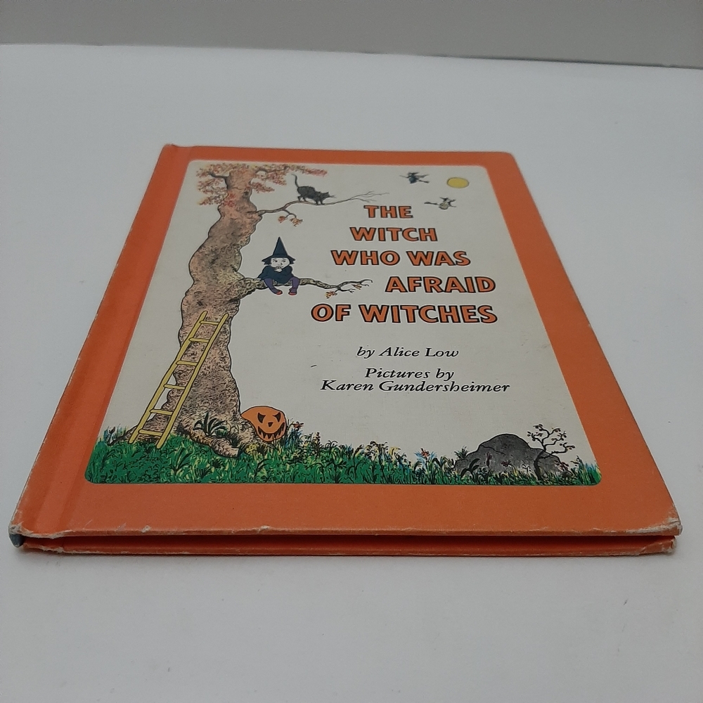 π 1978 Vintage The Witch Who Was Afraid of Witches Kids HC Book - Picture 4 of 15